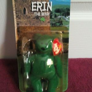 Erin the bare very rare collectible,have full set